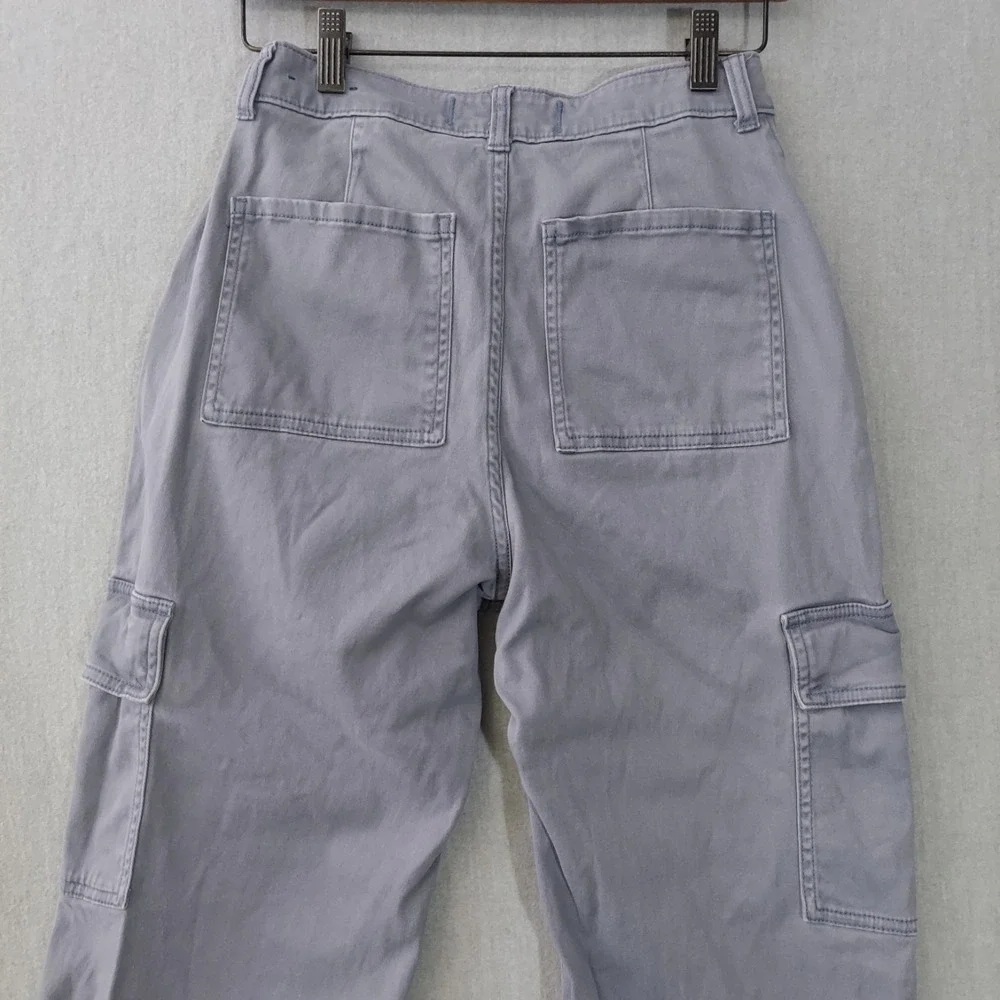 Hollister Women Y2K Gray Utility Cargo Pants High Rise Straight Leg Size 3S / 2S